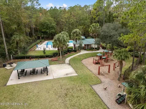 8016 Wandering Deer Court Jacksonville FL 32256