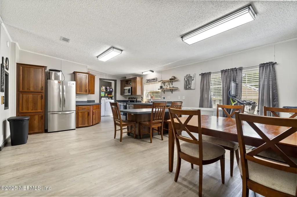 95060 Holmberg Lane Fernandina Beach FL 32034