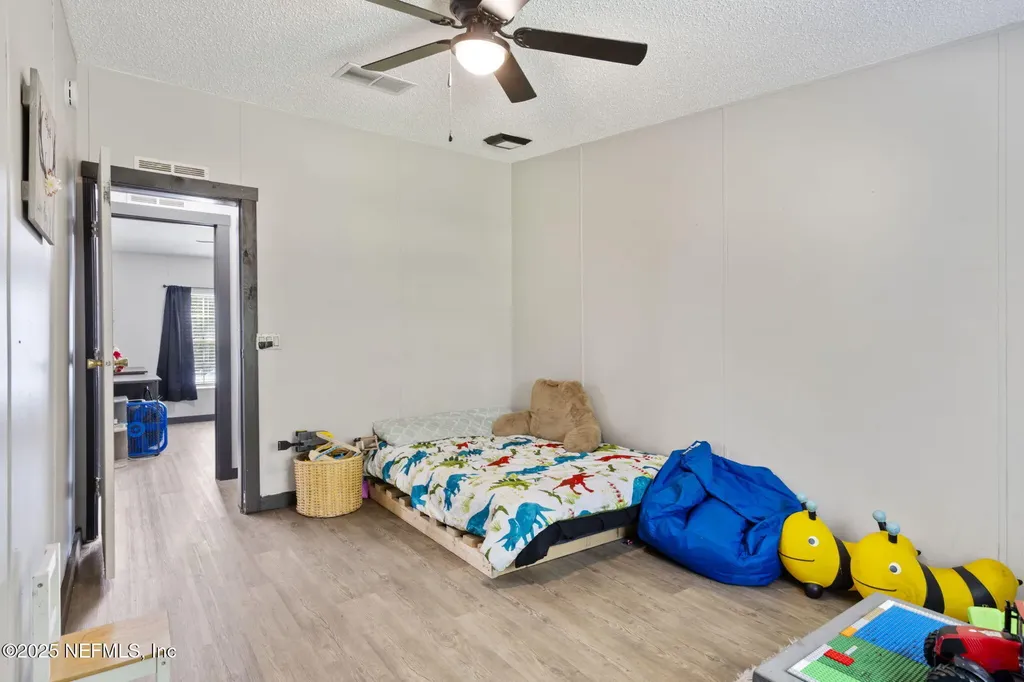 95060 Holmberg Lane Fernandina Beach FL 32034