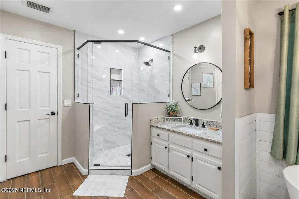 7703 E Yellow Pine Circle Glen St. Mary FL 32040