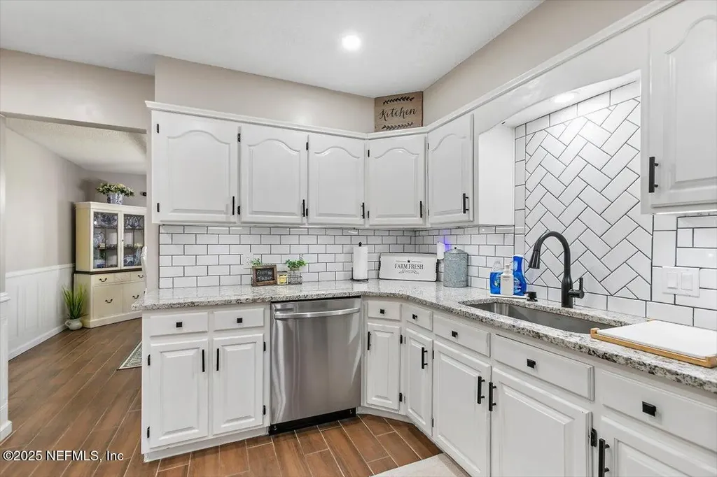 7703 E Yellow Pine Circle Glen St. Mary FL 32040