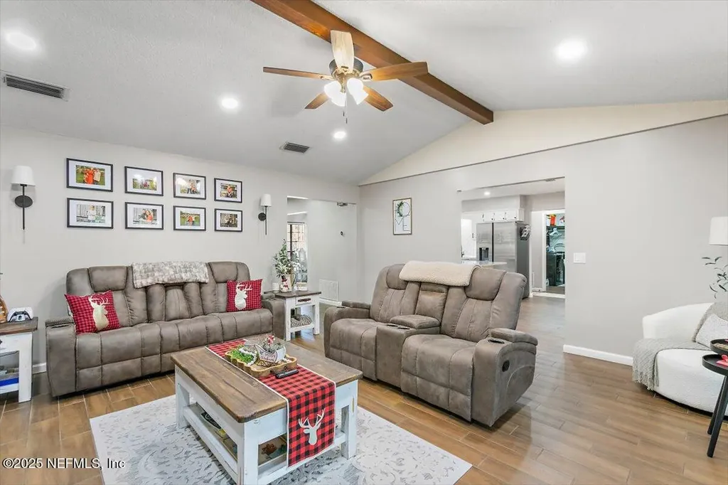 7703 E Yellow Pine Circle Glen St. Mary FL 32040