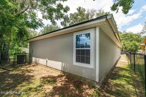 9124 Adams Avenue Jacksonville FL 32208