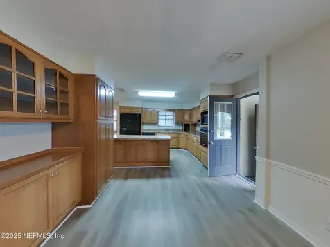 8588 Lamanto Avenue N Jacksonville FL 32211
