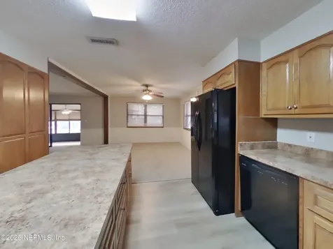8588 Lamanto Avenue N Jacksonville FL 32211