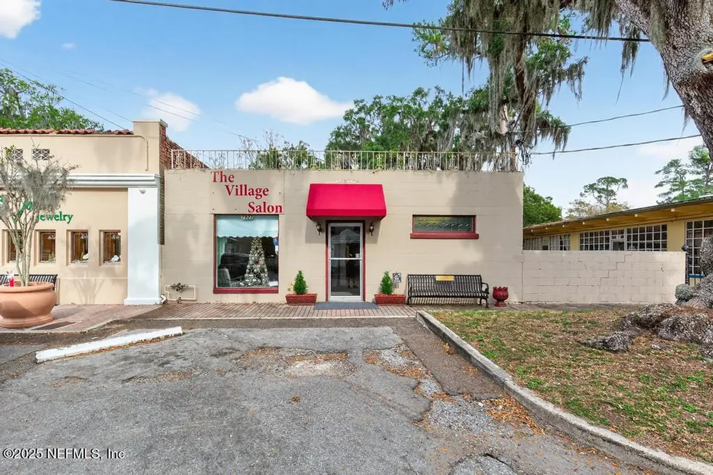 4519 Columbus Circle Jacksonville FL 32210