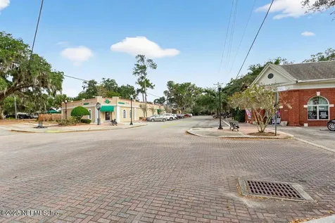 4519 Columbus Circle Jacksonville FL 32210