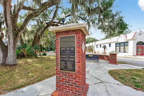 4519 Columbus Circle Jacksonville FL 32210