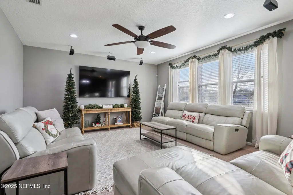 3342 Spring Valley Court Green Cove Springs FL 32043