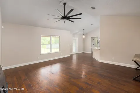 194 Horseman Club Road Palatka FL 32177