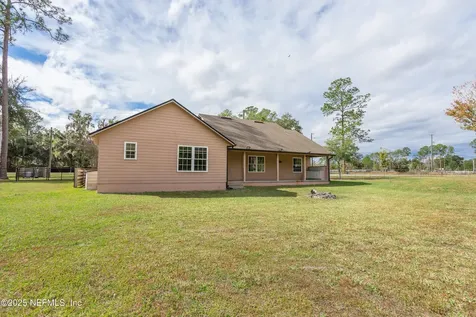194 Horseman Club Road Palatka FL 32177
