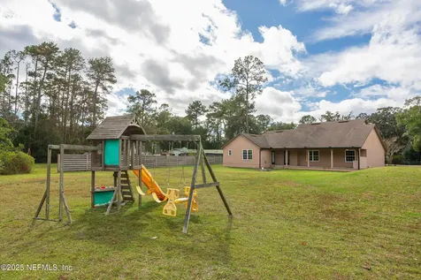 194 Horseman Club Road Palatka FL 32177