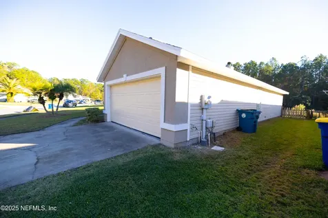706 Bonaparte Drive Jacksonville FL 32218