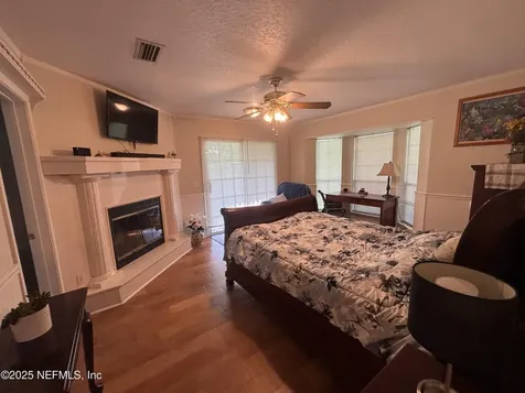 15813 Butch Baine Drive Jacksonville FL 32218