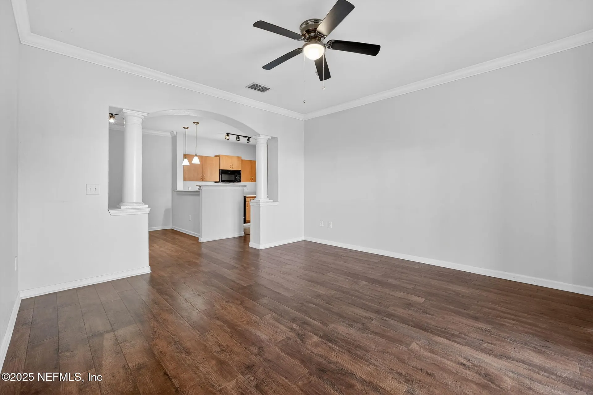 8290 Gate Parkway Jacksonville FL 32216