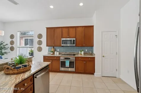 10008 Sifton Court Jacksonville FL 32246