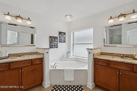 10008 Sifton Court Jacksonville FL 32246