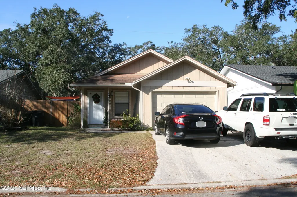 2238 Fairway Villas Lane N Atlantic Beach FL 32233