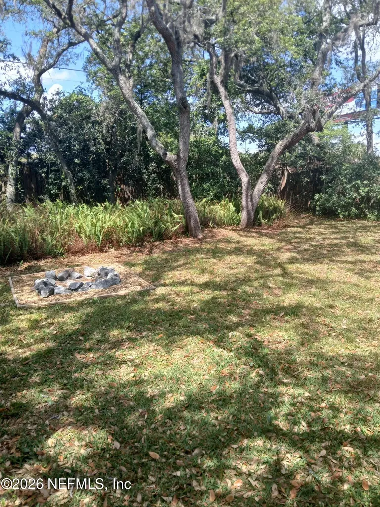 2238 Fairway Villas Lane N Atlantic Beach FL 32233
