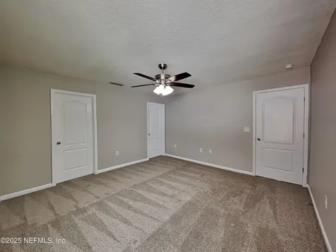8048 Meadow Walk Lane Jacksonville FL 32256