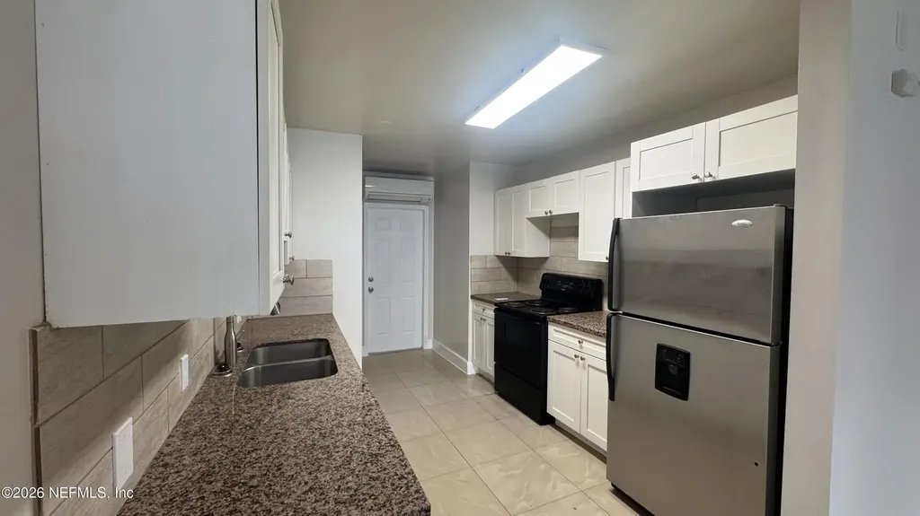 1052 Maynard Street Jacksonville FL 32208