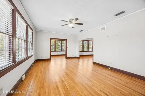 1629 Belmonte Avenue Jacksonville FL 32207