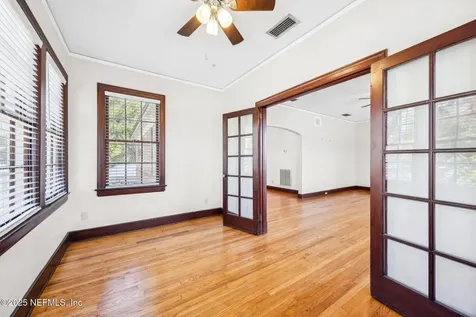 1629 Belmonte Avenue Jacksonville FL 32207