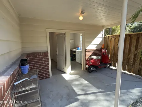 1629 Belmonte Avenue Jacksonville FL 32207
