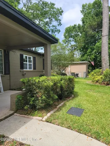 6442 Ballejo Court N Jacksonville FL 32210
