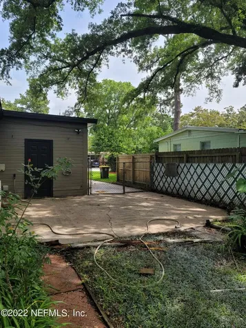 6442 Ballejo Court N Jacksonville FL 32210