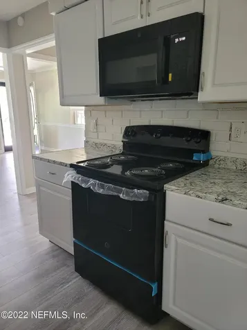 6442 Ballejo Court N Jacksonville FL 32210