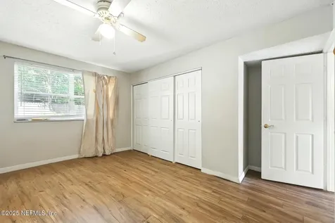 4836 Atlantic Boulevard Jacksonville FL 32207