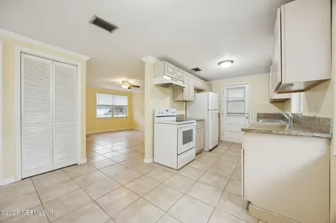 12061 Pulaski Road Jacksonville FL 32218