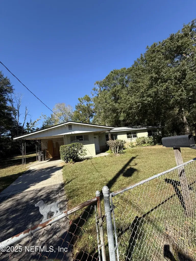 6523 Cooper Lane Jacksonville FL 32210