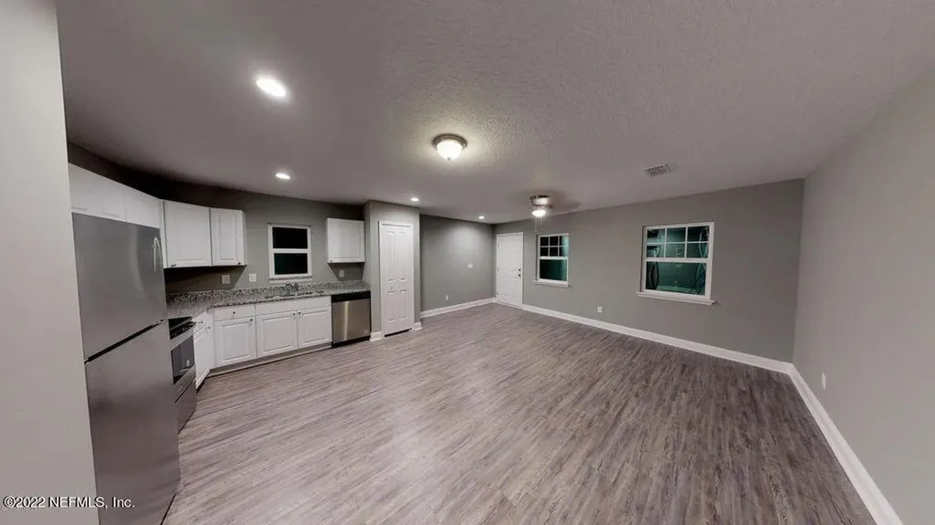 2222 Thomas Court Jacksonville FL 32207