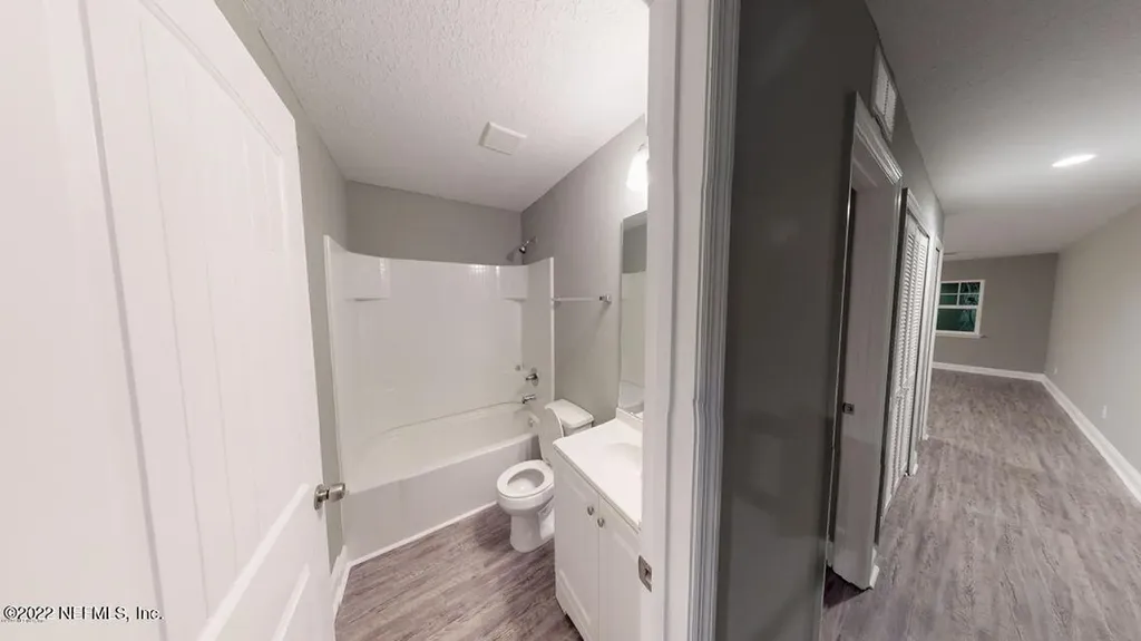 2222 Thomas Court Jacksonville FL 32207