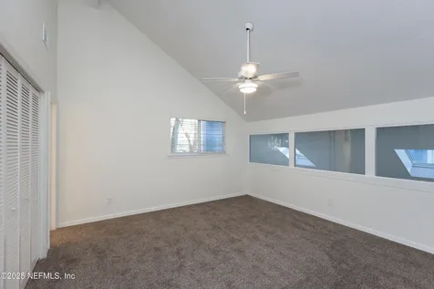 7265 Oakwood Drive Jacksonville FL 32211