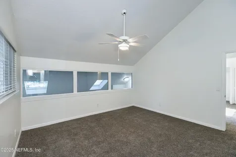 7265 Oakwood Drive Jacksonville FL 32211