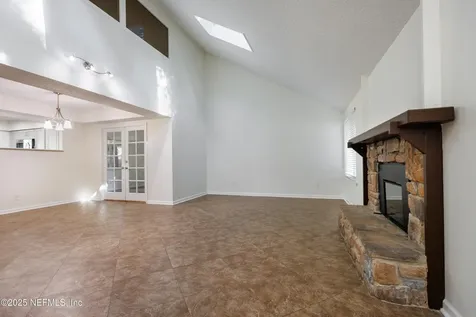 7265 Oakwood Drive Jacksonville FL 32211
