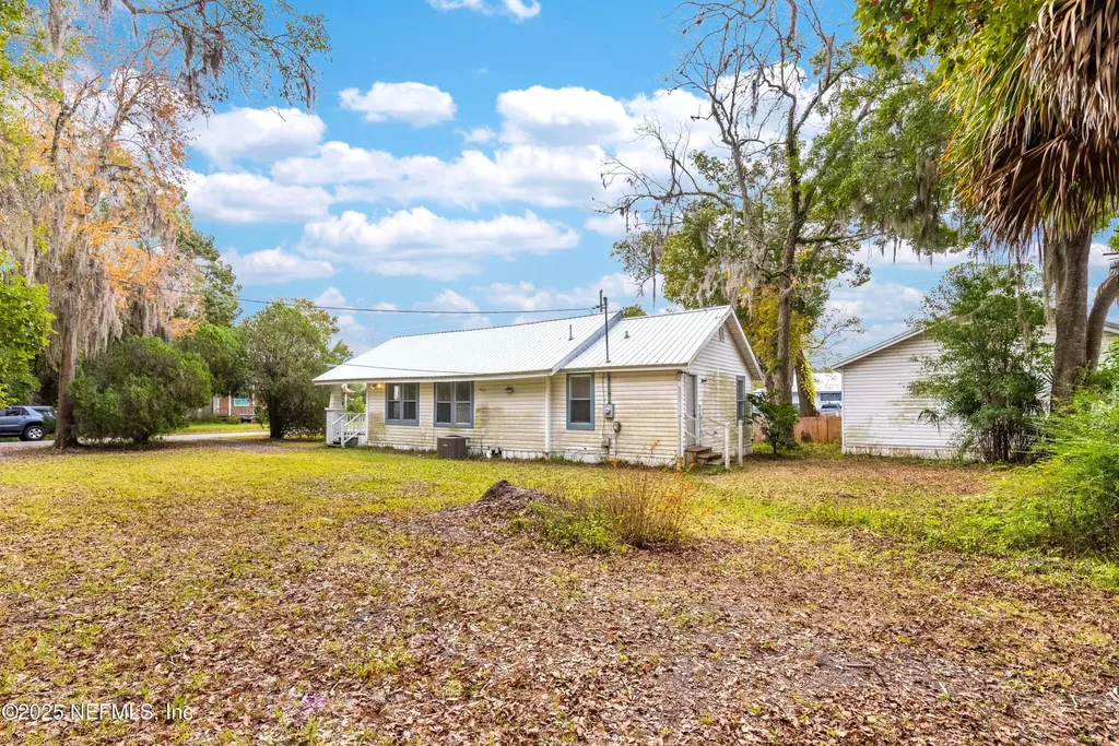 715 N Walnut Street Starke FL 32091