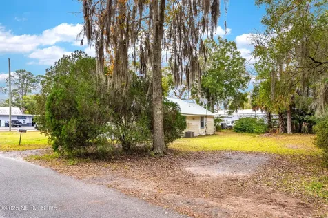 715 N Walnut Street Starke FL 32091