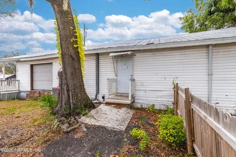 715 N Walnut Street Starke FL 32091