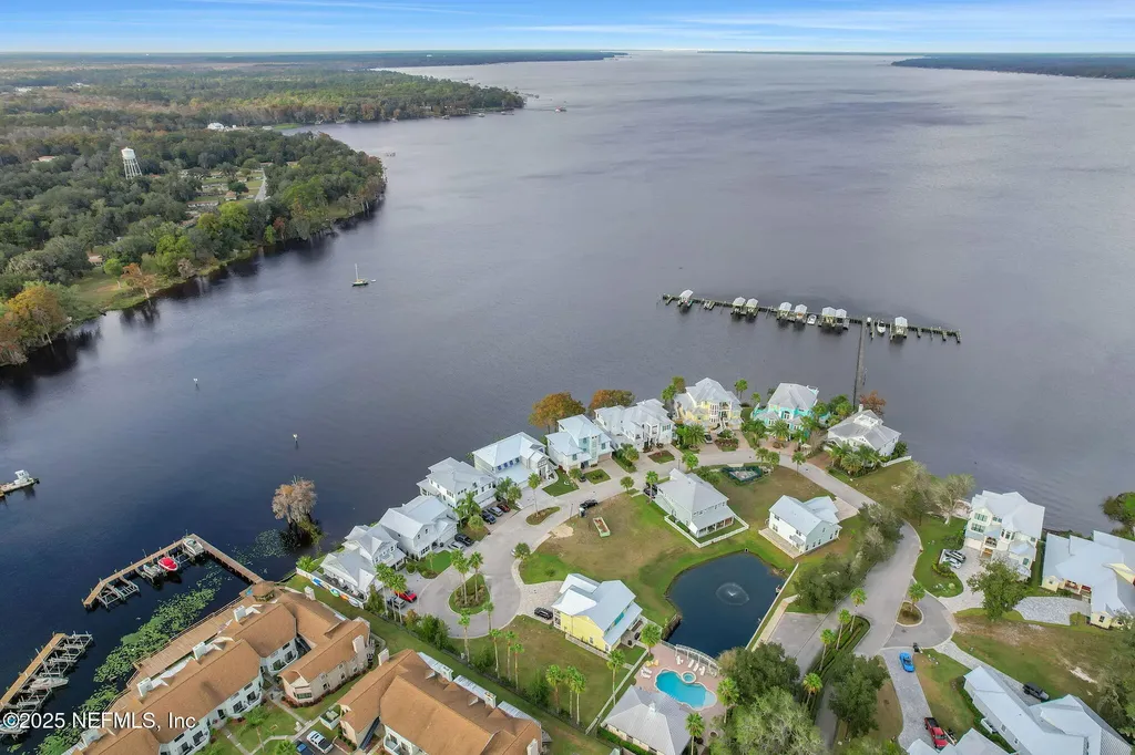 117 Yacht Club Point Green Cove Springs FL 32043