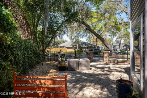 2280 Oak Forest Drive Jacksonville Beach FL 32250