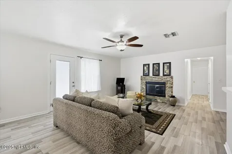 4132 Stillwood Drive Jacksonville FL 32257