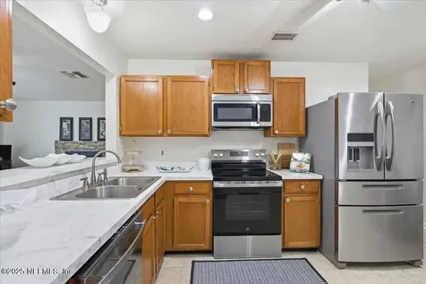 4132 Stillwood Drive Jacksonville FL 32257