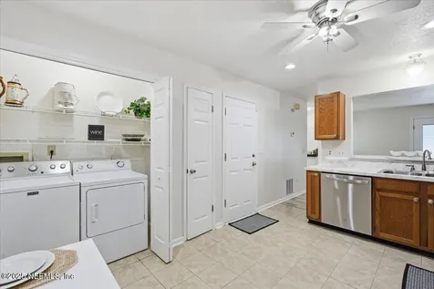 4132 Stillwood Drive Jacksonville FL 32257