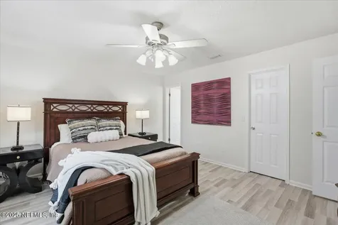 4132 Stillwood Drive Jacksonville FL 32257