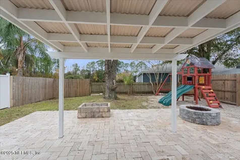 4132 Stillwood Drive Jacksonville FL 32257