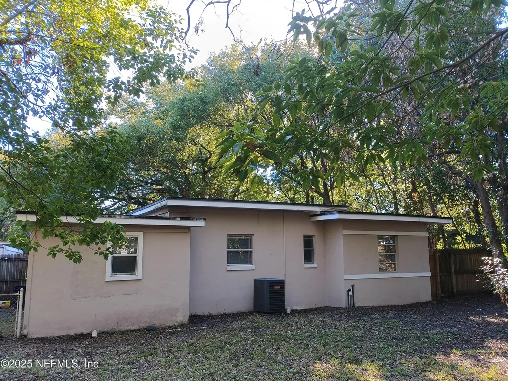 4819 Irvington Avenue Jacksonville FL 32210